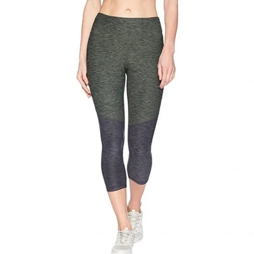 Prana Needra Forest green and grey Capri leggings women’s size medium